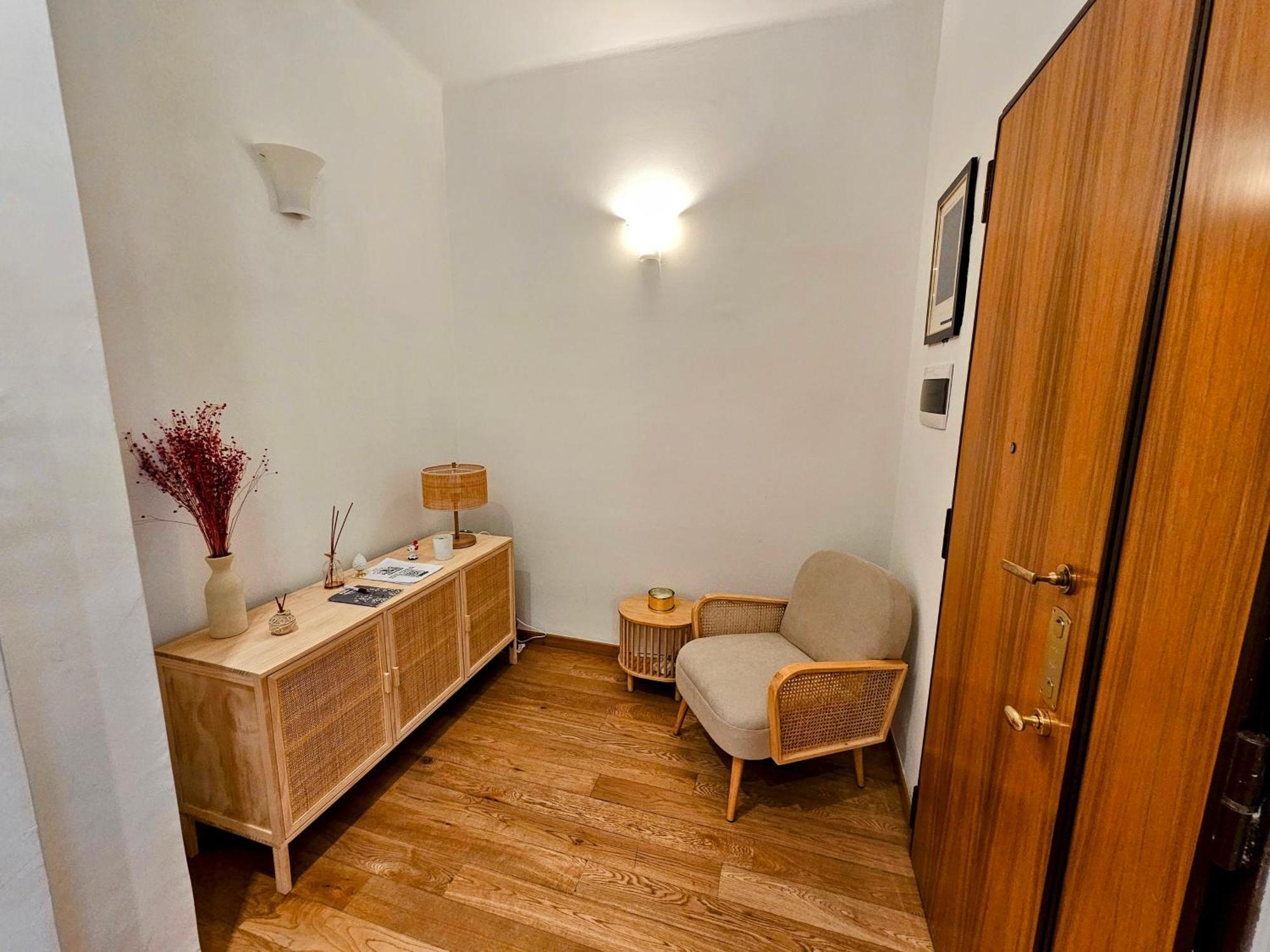 Baribello Apartment - 3 Bedrooms 3 Bathrooms - Bari Central Station 외부 사진