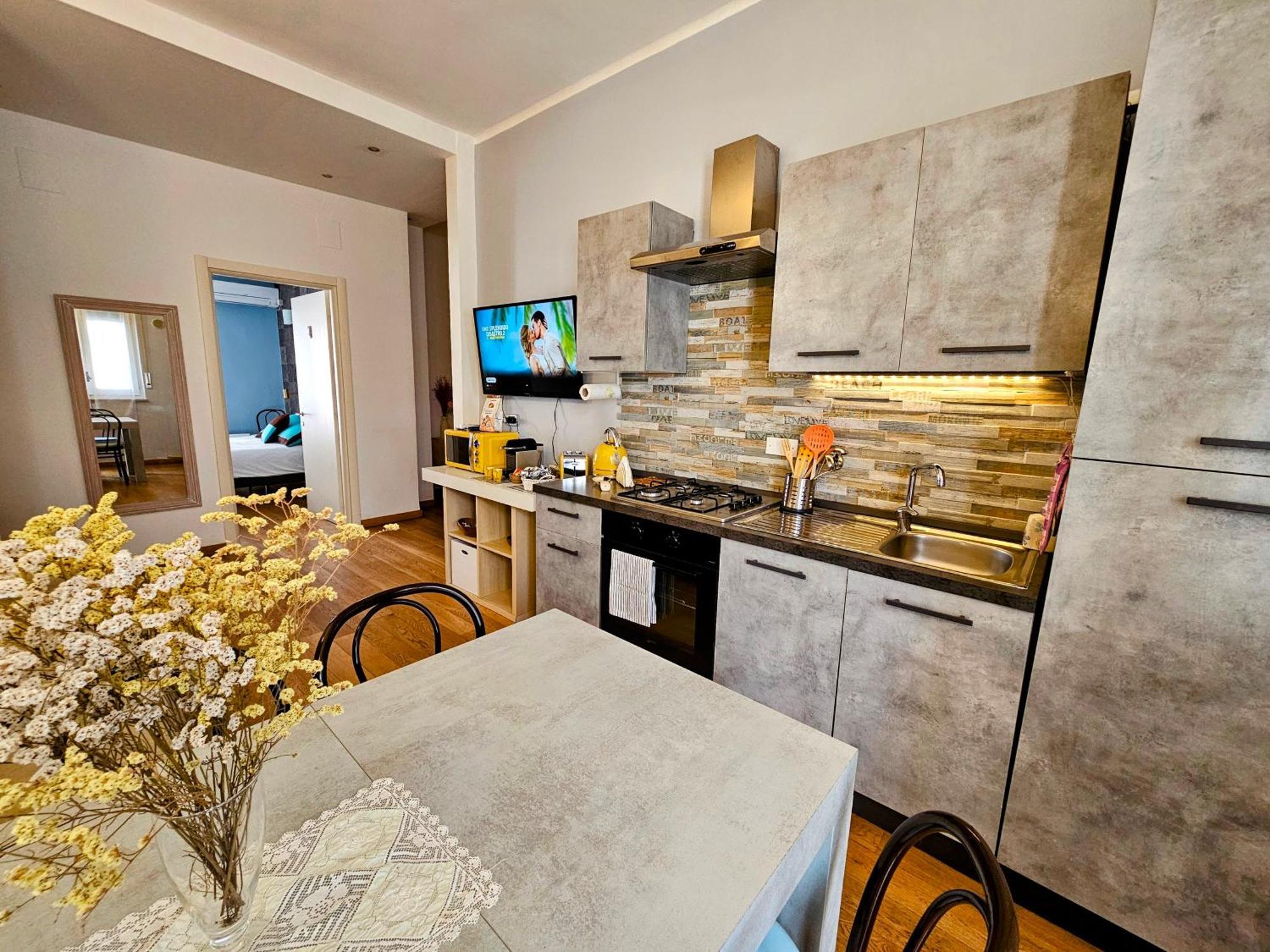 Baribello Apartment - 3 Bedrooms 3 Bathrooms - Bari Central Station 외부 사진